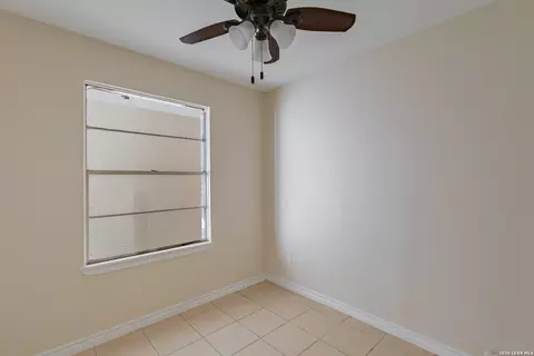 Bedroom - 2344 Stanley, Eagle Pass, TX 78852 photo 3 of 7