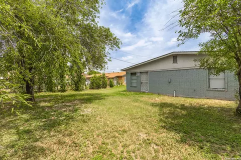 Exterior - 2344 Stanley, Eagle Pass, TX 78852 photo 5 of 7