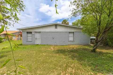 Exterior - 2344 Stanley, Eagle Pass, TX 78852 photo 6 of 7