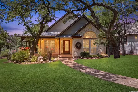 711 Wild Turkey Run, New Braunfels, TX 78132