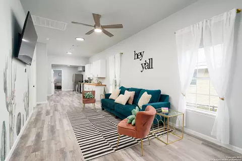 114 Dilworth St, San Antonio, TX 78203