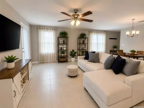 11803 Midnight Rain, San Antonio, TX 78245