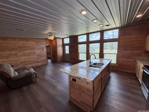 Living - 7002 County Road 4514, Devine, TX 78016 photo 2 of 3