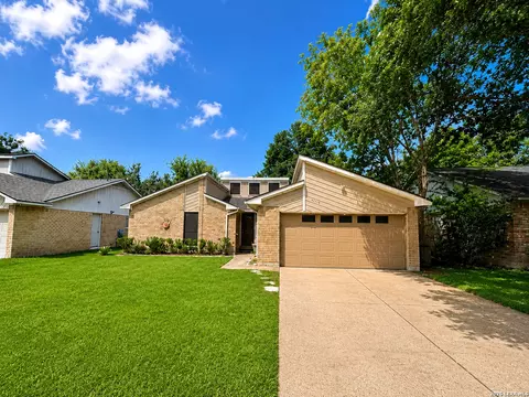 5339 Prairie Creek Dr, Houston, TX 77084