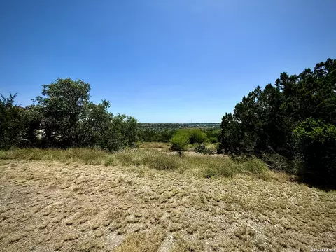 52 Champions Run, San Antonio, TX 78258