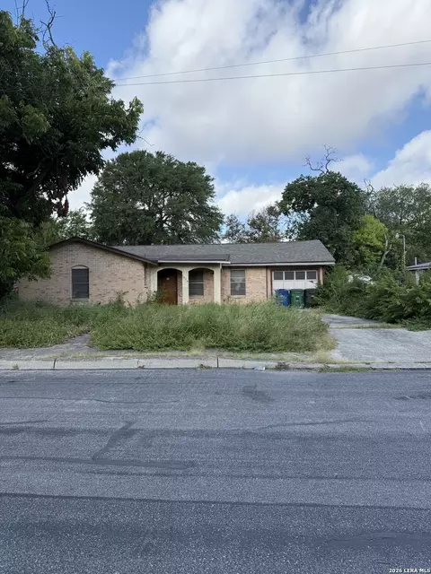 1625 N Olive, San Antonio, TX 78208