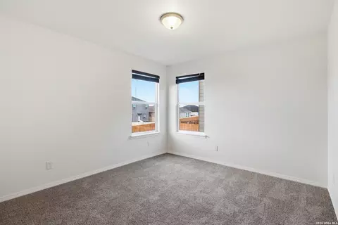 9305 Devils Riv, Converse, TX 78109 photo 36