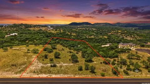 272 High Point Ranch Rd, Boerne, TX 78006