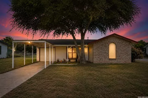 4802 Castle Brg, San Antonio, TX 78218