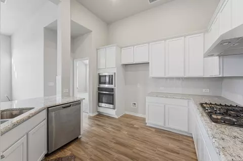 Kitchen - 369 Durian Loop, Buda, TX 78610 photo 3 of 3