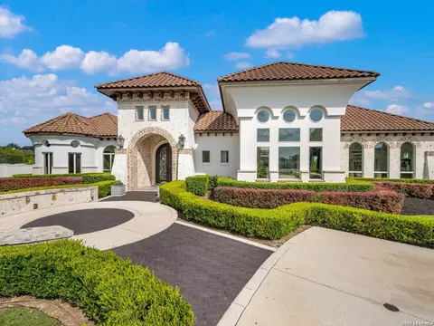 102 Wellesley Cv, Shavano Park, TX 78231