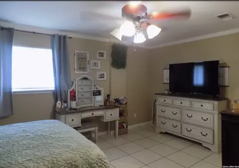 Bedroom - 2324 Lorilee Dr, Eagle Pass, TX 78852 photo 3 of 6