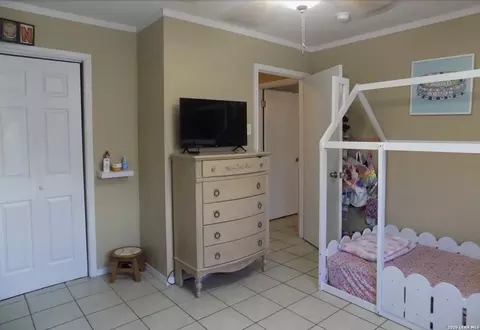 Bedroom - 2324 Lorilee Dr, Eagle Pass, TX 78852 photo 5 of 6