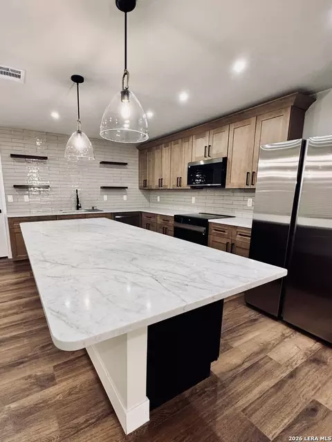 9635 Wicklow, San Antonio, TX 78250