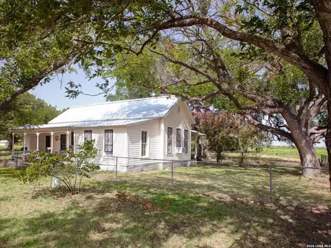 4901 Lower Seguin Rd, Cibolo, TX 78108