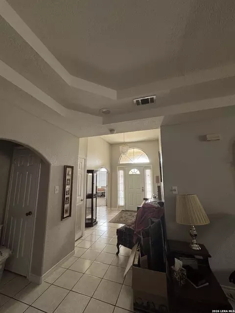 1634 Cristin Dr, Eagle Pass, TX 78852 photo 2