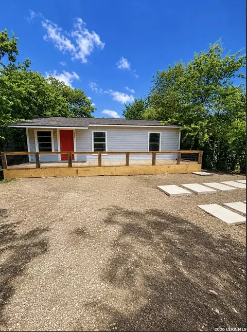 391 Dorie St, San Antonio, TX 78220