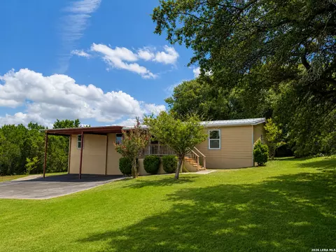 6020 Apache Moon, Spring Branch, TX 78070