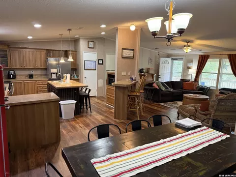 6020 Apache Moon, Spring Branch, TX 78070 photo 9