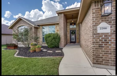 2266 Sun Chase Blvd, New Braunfels, TX 78130