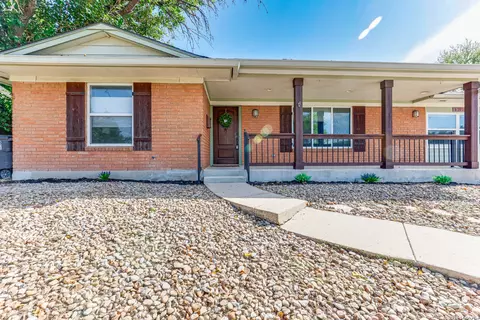 3918 Oak Trl, San Antonio, TX 78228