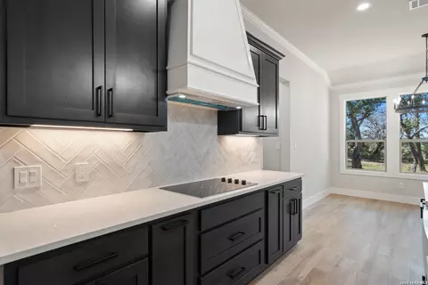 Kitchen - 333 Eagle Rock Rd, Spring Branch, TX 78070 photo 7 of 7