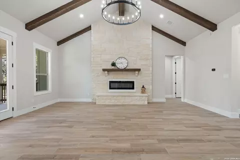 Living - 333 Eagle Rock Rd, Spring Branch, TX 78070 photo 7 of 8
