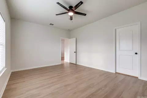 Bedroom - 15115 Escalante Pass, Von Ormy, TX 78073 photo 2 of 6
