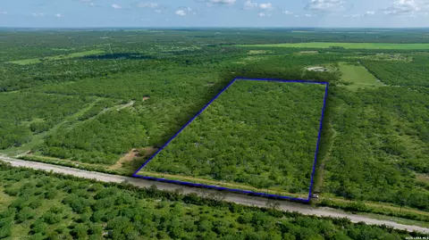 000 Cr 241, Three Rivers, TX 78071