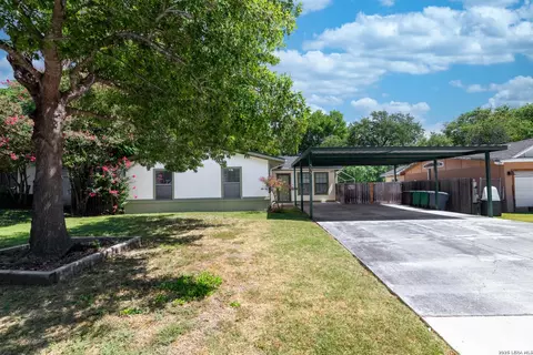 555 Dawnview, San Antonio, TX 78213