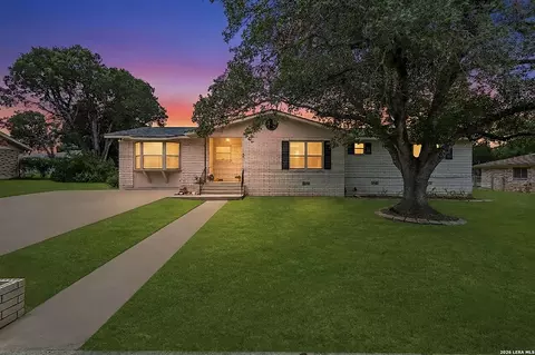 21 Ohio, New Braunfels, TX 78130
