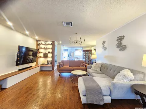 7738 Chambers #502, San Antonio, TX 78229