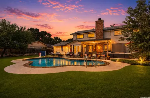 10807 Mount Ida, San Antonio, TX 78213