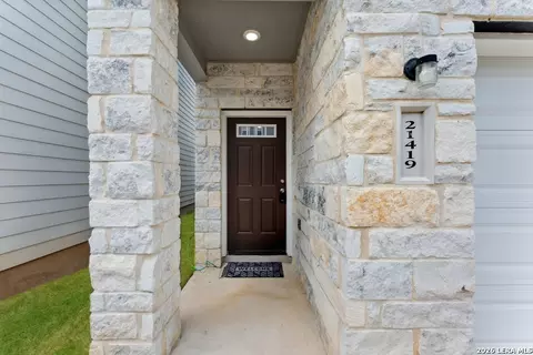 21419 Sir Walter Ln #21419, San Antonio, TX 78256
