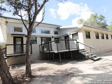 242 White Bass Dr, Lakehills, TX 78063