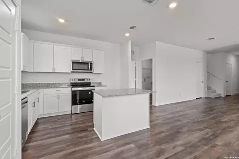 Kitchen - 1223 Toro Playa, Converse, TX 78109 photo 1 of 6
