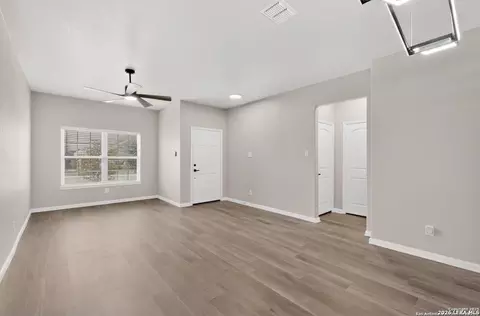Living - 15022 Harbor Lndg, Von Ormy, TX 78073 photo 2 of 4