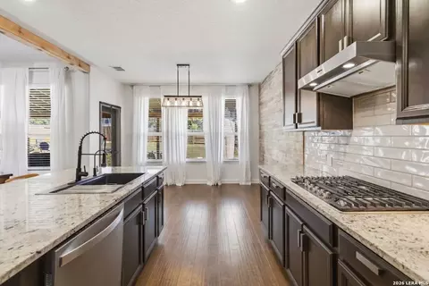 1531 Esser Xing, New Braunfels, TX 78132