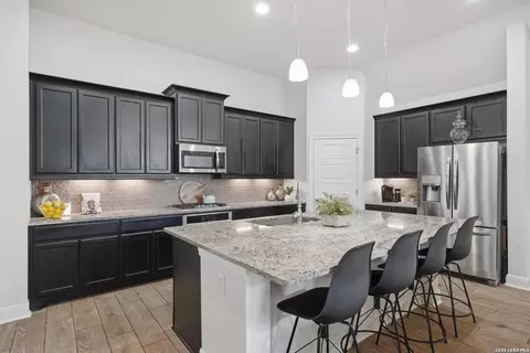 8223 Scarlet Gaura, Boerne, TX 78015