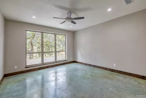 Bedroom - 422 Red Wright Rd, Leakey, TX 78873 photo 3 of 6