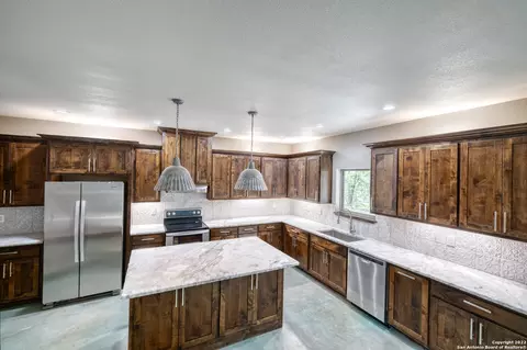 Kitchen - 422 Red Wright Rd, Leakey, TX 78873 photo 6 of 6