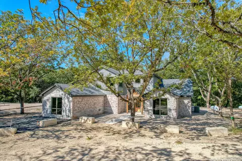 Exterior - 422 Red Wright Rd, Leakey, TX 78873 photo 17 of 18