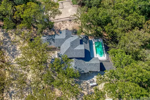 View/Area - 422 Red Wright Rd, Leakey, TX 78873 photo 3 of 5