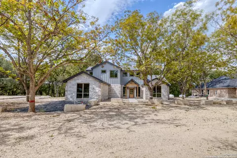 Exterior - 422 Red Wright Rd, Leakey, TX 78873 photo 2 of 18