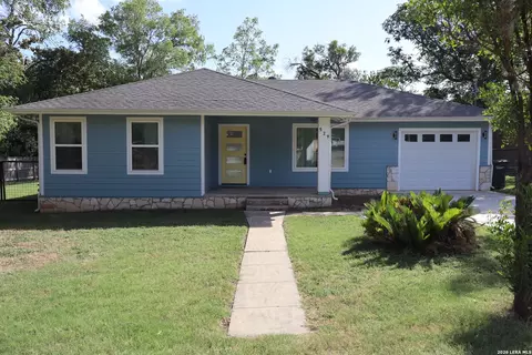 529 Laurel Ln, New Braunfels, TX 78130