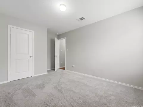 Bedroom - 4714 Everett Loop, Converse, TX 78109 photo 6 of 9