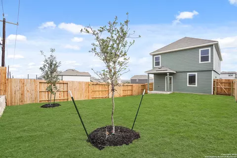 Exterior - 3215 Katzer Ln, Converse, TX 78109 photo 3 of 3