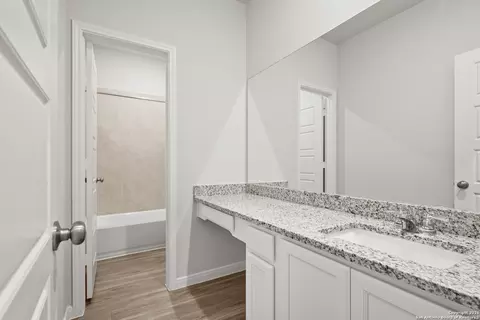 Bath - 3215 Katzer Ln, Converse, TX 78109 photo 1 of 3