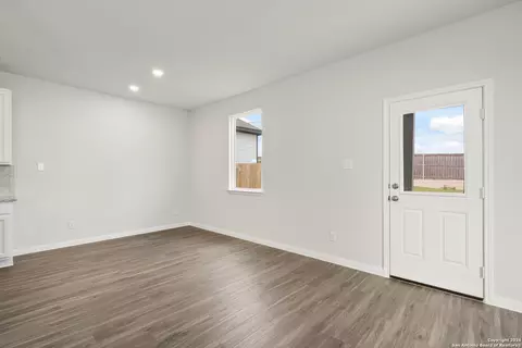 Living - 3215 Katzer Ln, Converse, TX 78109 photo 4 of 4