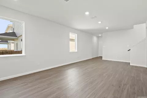 Living - 11107 Luckenbach Loop, Converse, TX 78109 photo 2 of 3